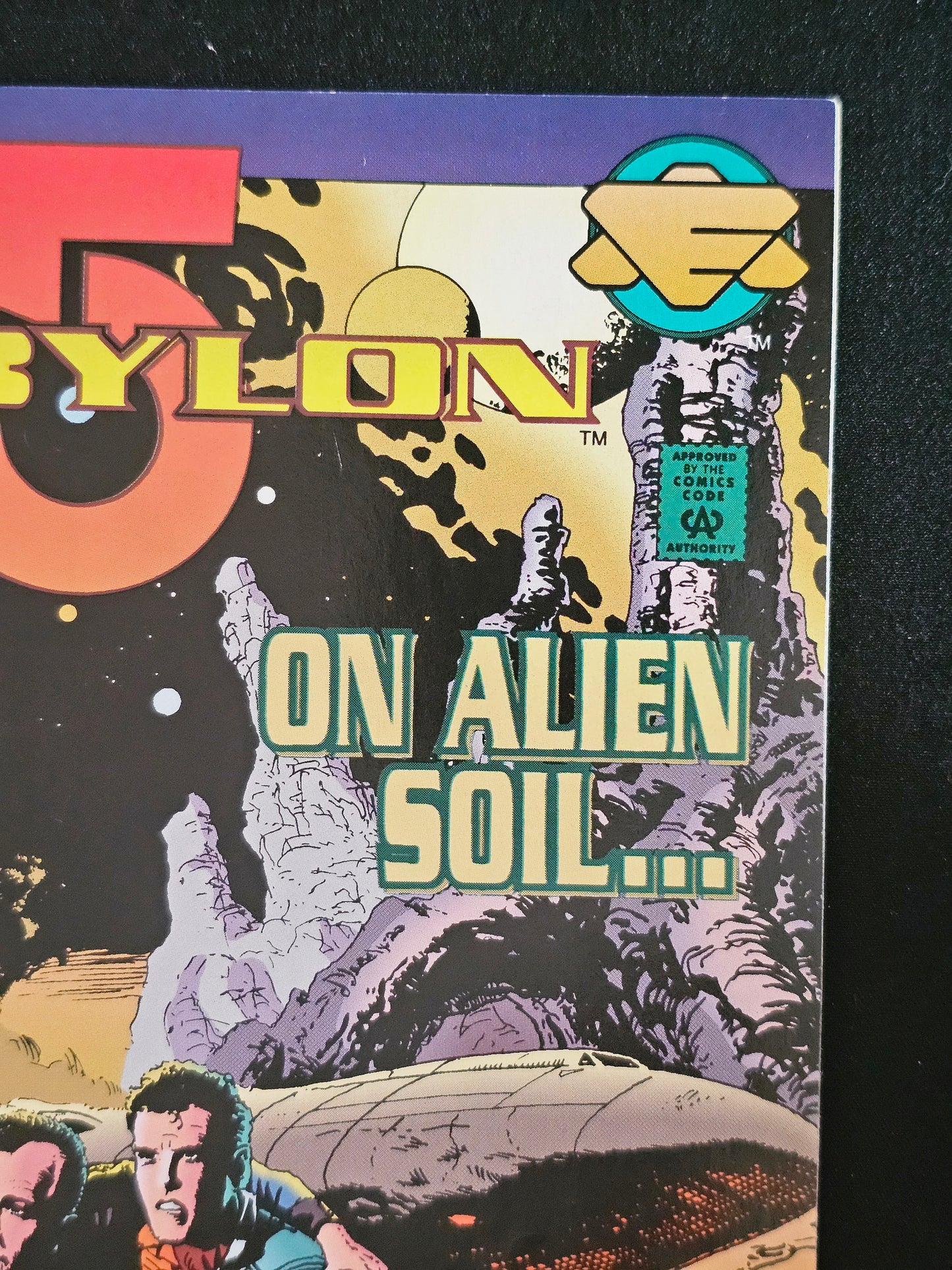 Babylon 5 #6 (July 1995) - On Alien Soil - FN/VF Condition